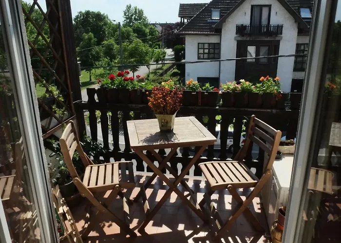 Arany Sziget * Siofok